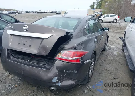 2015 Nissan Altima из США, поврежденный, VIN 1N4AL3AP3FN874580